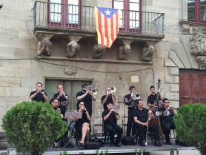 Cervera - Concurs de Colles Sardanistes @ Plaça Paeria | Cervera | Catalunya | Espanya